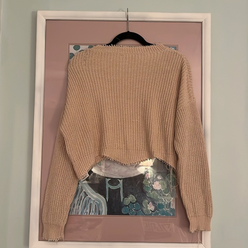 Cropped Sweater - Picture 2 of 7